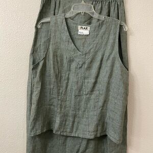 FLAX Skirt and Sleeveless Top Medium